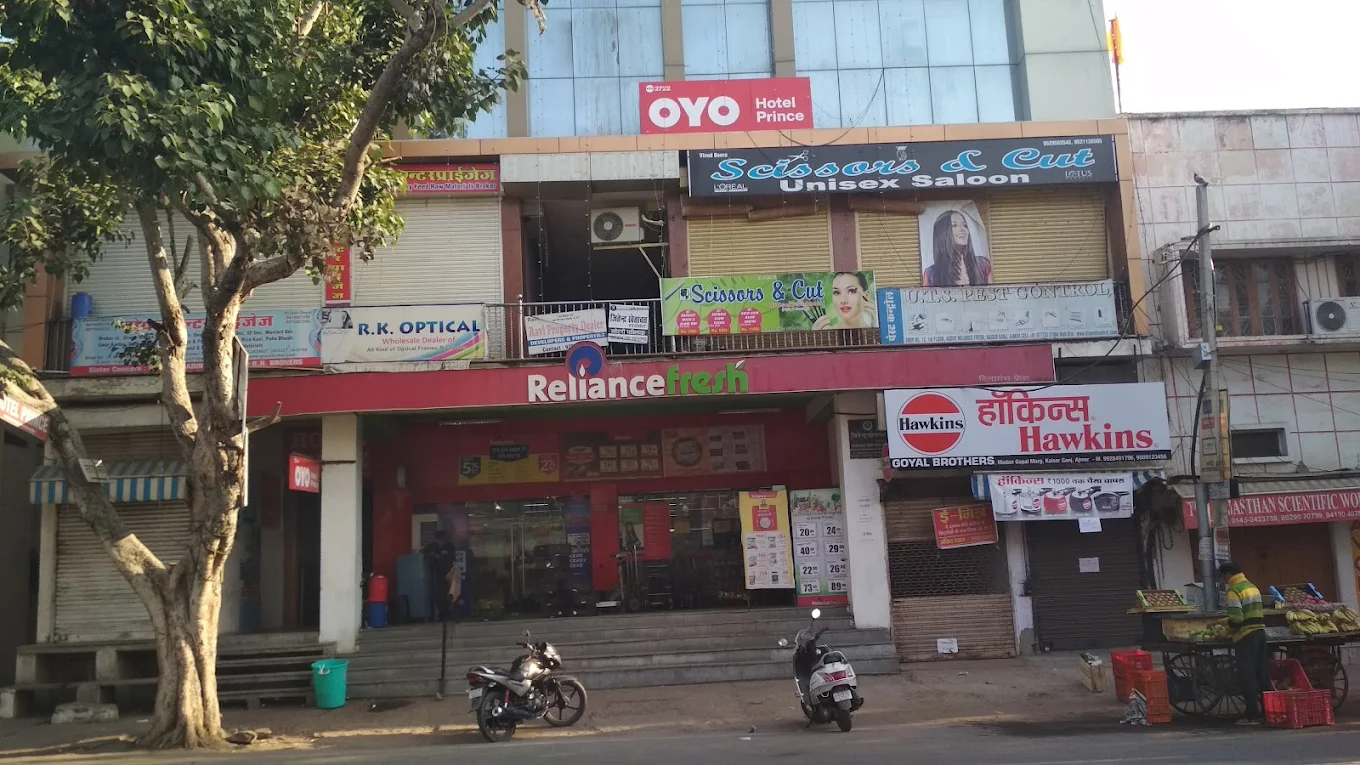 Reliance Fresh